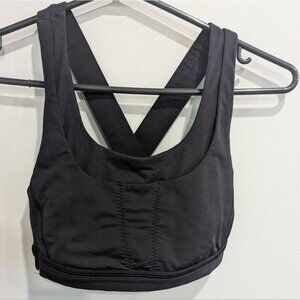 Lululemon Run Stuff Your Bra 4